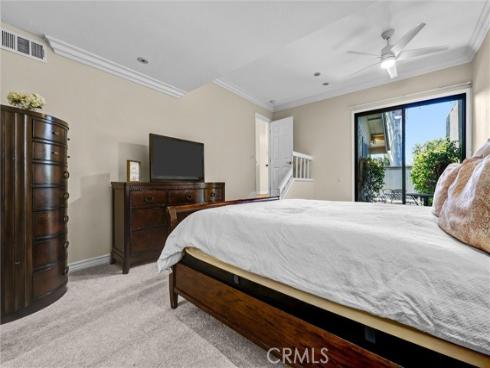 49 Pinewood , Irvine, CA