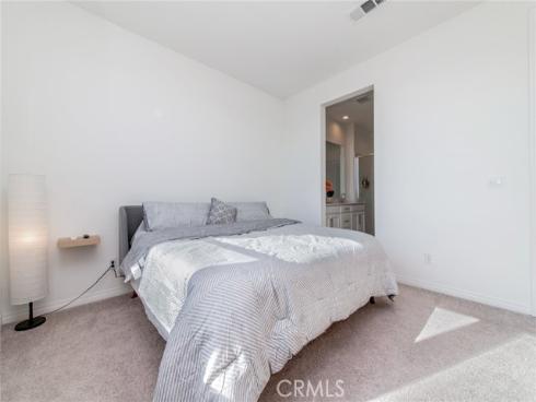 128  Keeper  , Irvine, CA