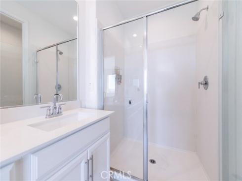 128  Keeper  , Irvine, CA