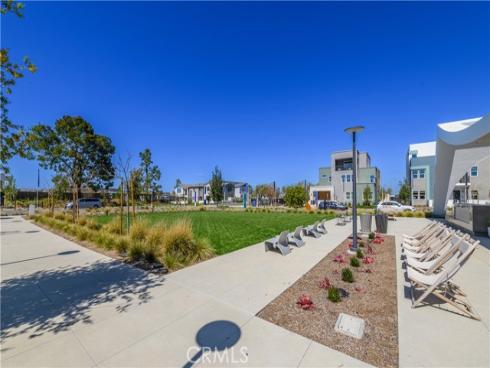 128  Keeper  , Irvine, CA