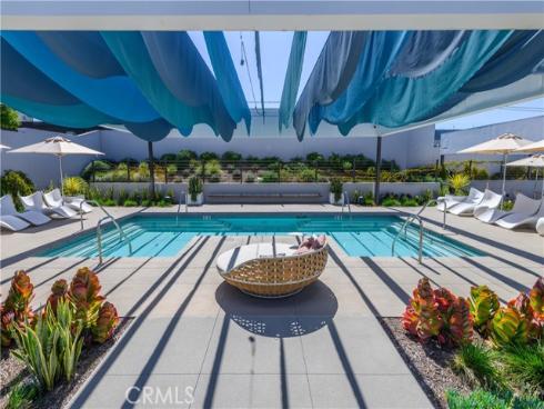 128  Keeper  , Irvine, CA