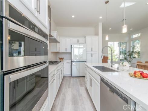 128  Keeper  , Irvine, CA