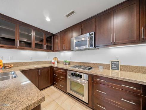 573 Rockefeller , Irvine, CA