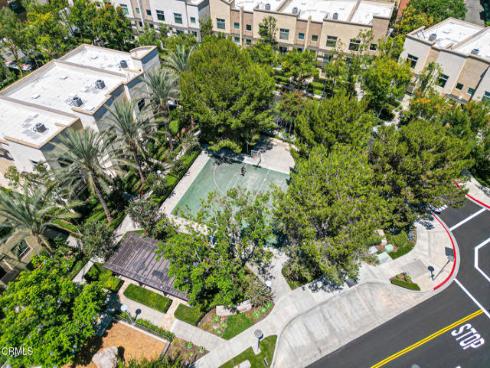 573 Rockefeller , Irvine, CA