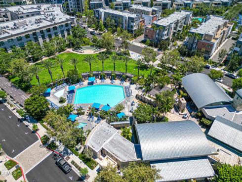 573 Rockefeller , Irvine, CA