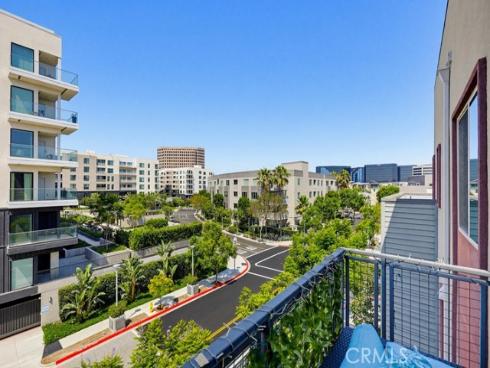 108 Tribeca , Irvine, CA