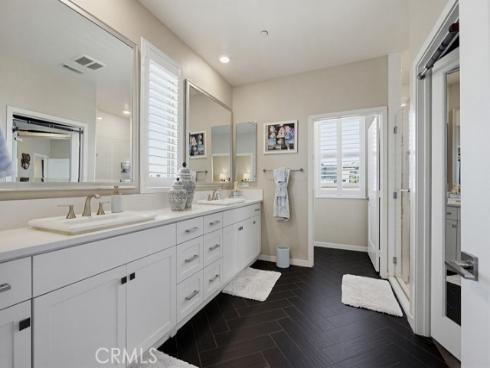 108 Tribeca , Irvine, CA