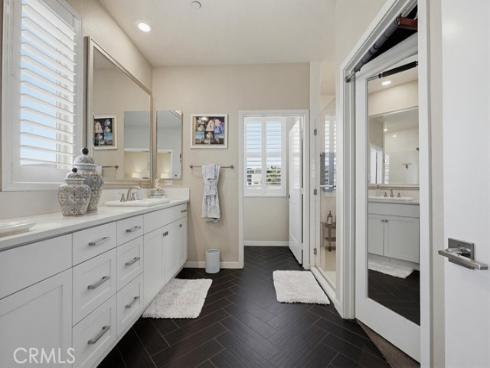 108 Tribeca , Irvine, CA