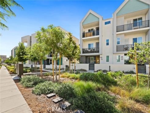 257  Sash  , Irvine, CA