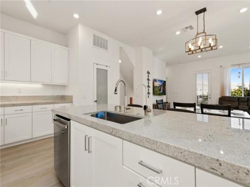 257  Sash  , Irvine, CA