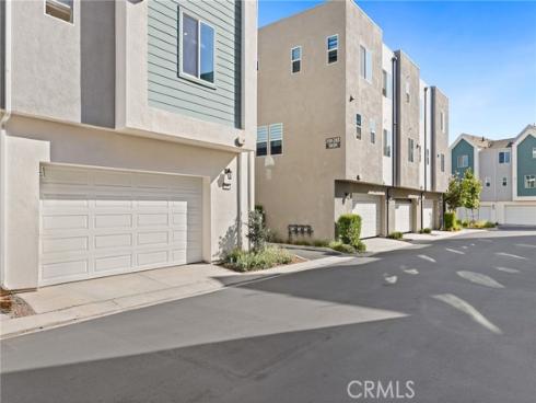 257  Sash  , Irvine, CA