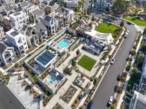 257  Sash  , Irvine, CA