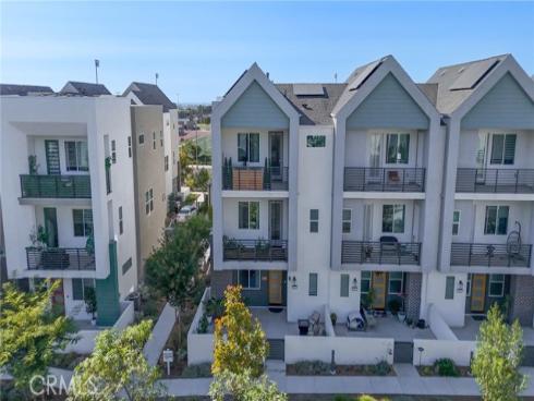 257  Sash  , Irvine, CA