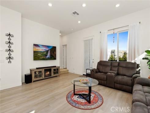 257  Sash  , Irvine, CA