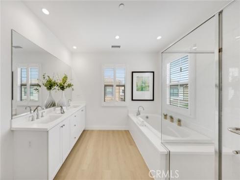 182  Frontier  , Irvine, CA