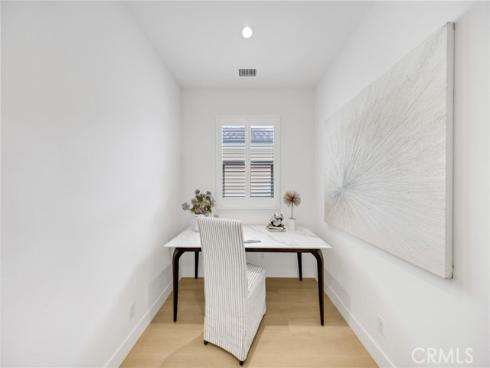 182  Frontier  , Irvine, CA