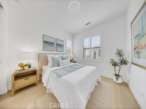 182  Frontier  , Irvine, CA