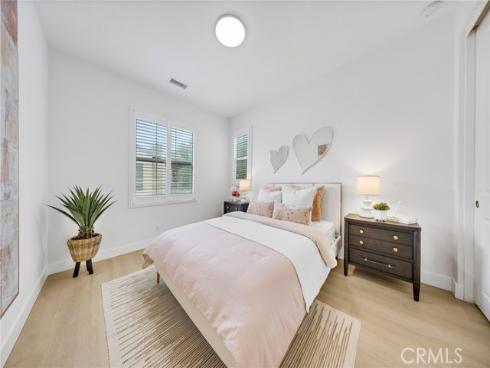 182  Frontier  , Irvine, CA