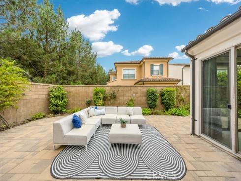 182  Frontier  , Irvine, CA