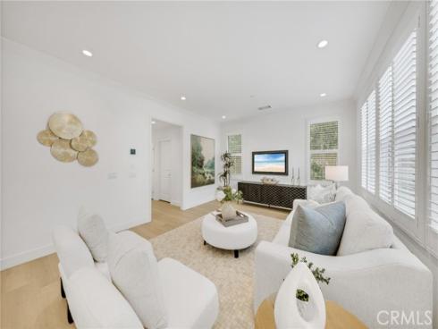182  Frontier  , Irvine, CA