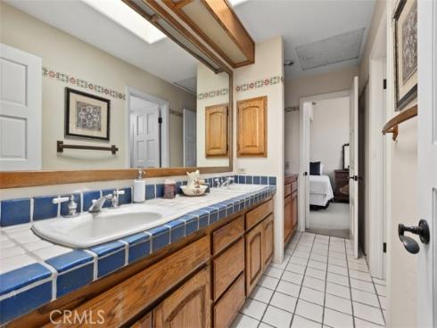 15 Vicksburg , Irvine, CA