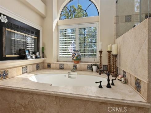 15  Vicksburg  , Irvine, CA