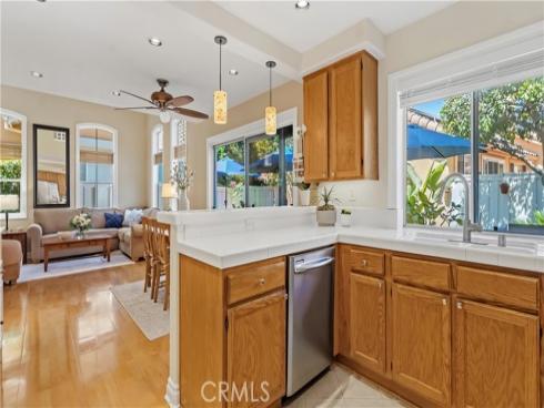 18  Parthenia  , Irvine, CA
