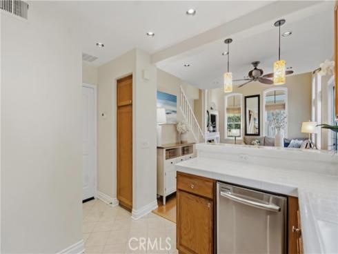 18  Parthenia  , Irvine, CA