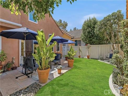18  Parthenia  , Irvine, CA