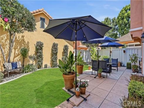 18  Parthenia  , Irvine, CA