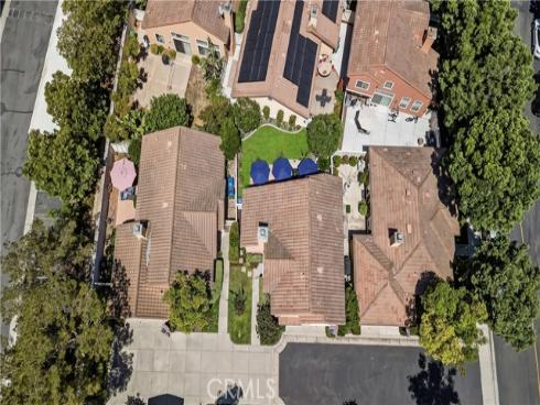 18  Parthenia  , Irvine, CA