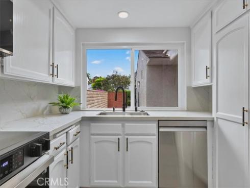 27 Dogwood , Irvine, CA