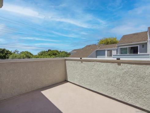 387 Deerfield 77 , Irvine, CA