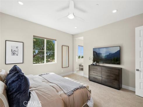 107 Spiral , Irvine, CA