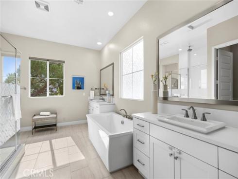 107 Spiral , Irvine, CA
