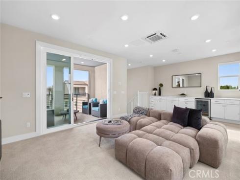 107 Spiral , Irvine, CA