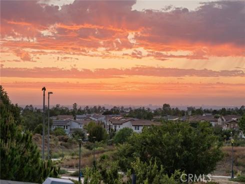 107 Spiral , Irvine, CA
