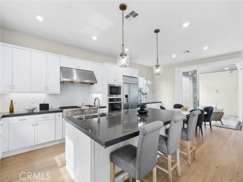 107 Spiral , Irvine, CA