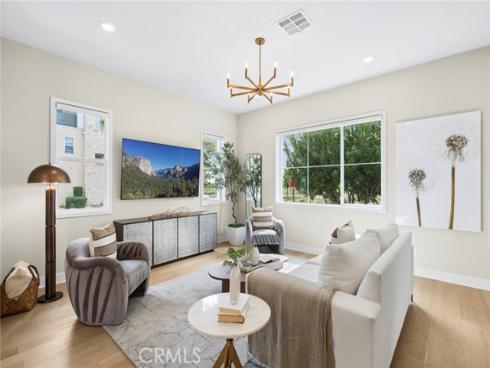 107 Spiral , Irvine, CA