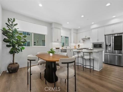 250 Novel , Irvine, CA