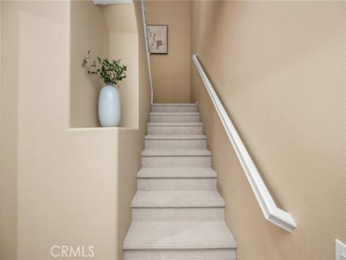 125  Chantilly  , Irvine, CA