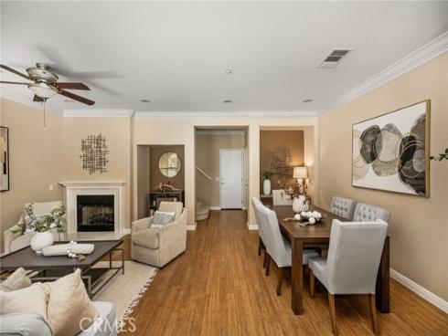 125  Chantilly  , Irvine, CA