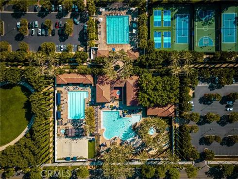 125  Chantilly  , Irvine, CA