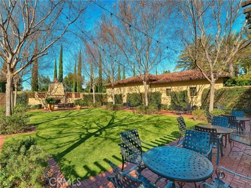 125  Chantilly  , Irvine, CA