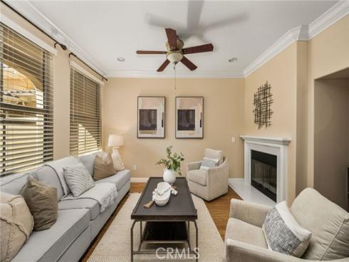 125  Chantilly  , Irvine, CA
