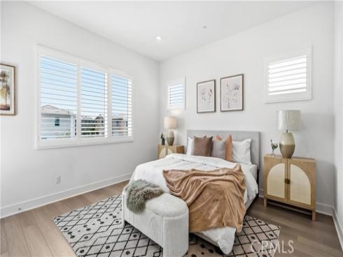 197  merit  , Irvine, CA