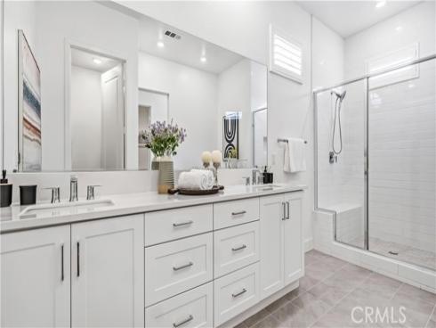 197  merit  , Irvine, CA