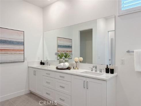 197  merit  , Irvine, CA