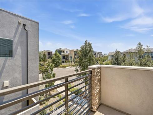 197  merit  , Irvine, CA