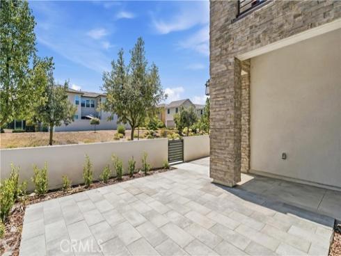 197  merit  , Irvine, CA